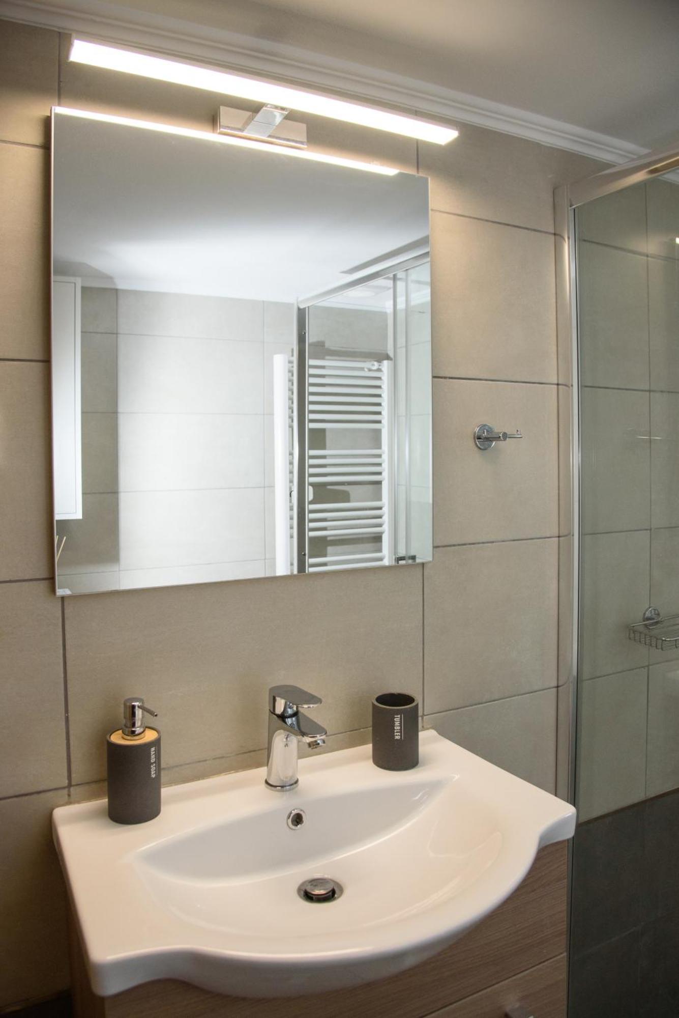 אתונה Annag Apart And Zitahouse מראה חיצוני תמונה